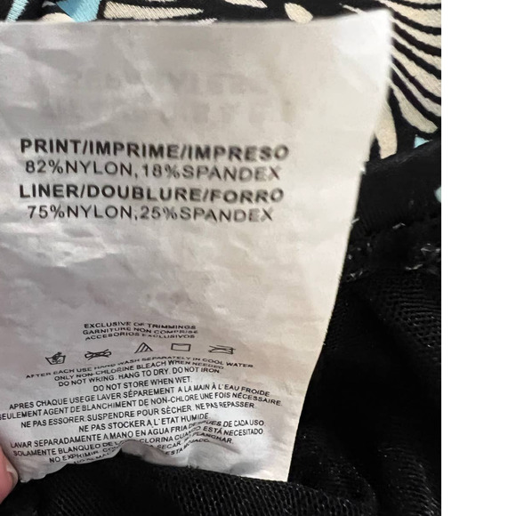 Fit 4u Two-Piece Swimsuit in Blue Purple Yellow Floral Print Size 14W - Picture 6 of 6